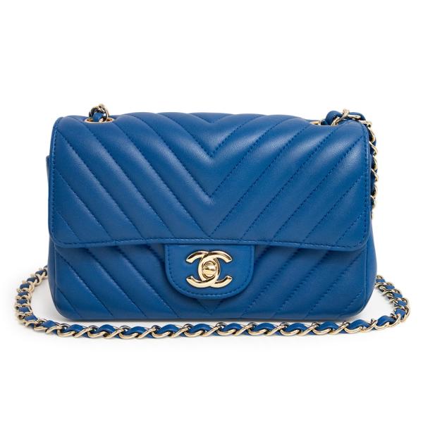 （美品）シャネル CHANEL シェブロン Vステッチ ミニ フラップ チェーン ショルダーバッグ 斜め掛け ラムスキン レザー ブルー ゴールド金具 CHANEL（シャネル） （美品）シャネル シェブロン Vステッチ ミニ