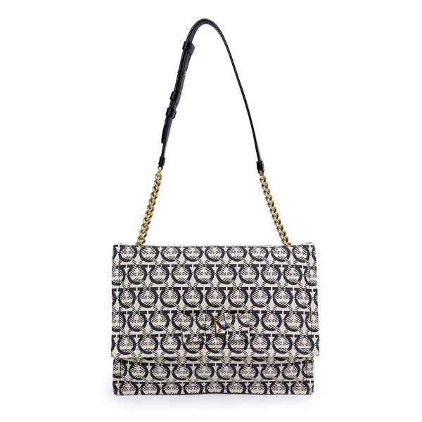 FERRAGAMO（フェラガモ） （未使用 展示品）Salvatore Ferragamo