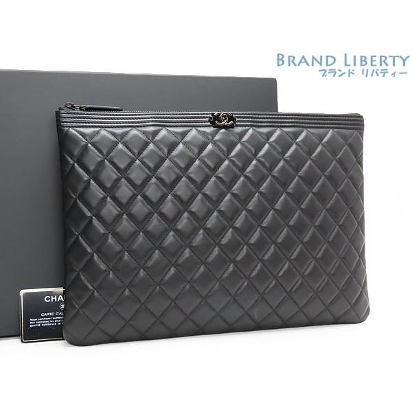 CHANEL ボーイシャネル クラッチバッグ ラージポーチ マトラッセ CHANEL ボーイシャネル クラッチバッグ ラージポーチ マトラッセ