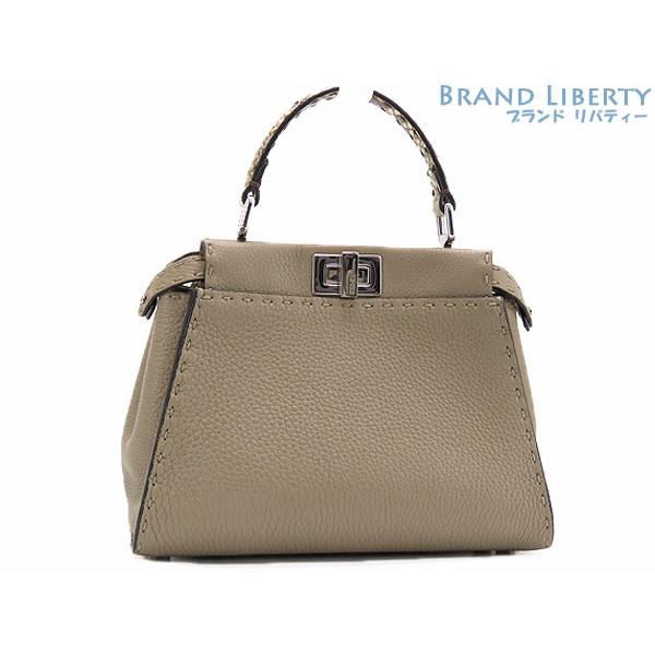 FENDI（フェンディ） ほぼ新品 セレリア ピーカブー ミニ クオイオ