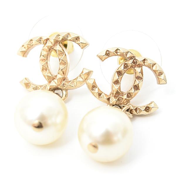 CHANEL（シャネル） ピアス レディース ココマーク 1Pフェイクパール