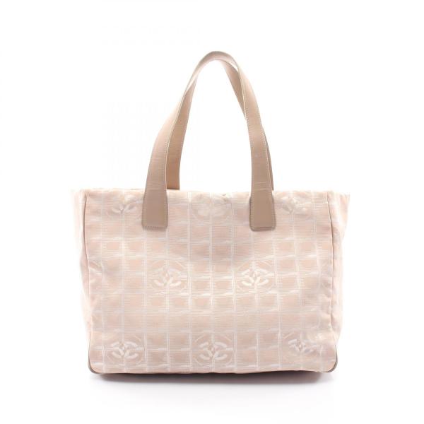 CHANEL（シャネル） ニュートラベルラインMM ブランドオフ レザー