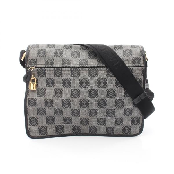 ロエベ ショルダーバッグ メッセンジャー ロゴ刻印 コーティングキャンバス LOEWE（ロエベ） アナグラ ム メッセンジャー ブランドオフ LOEWE PVC