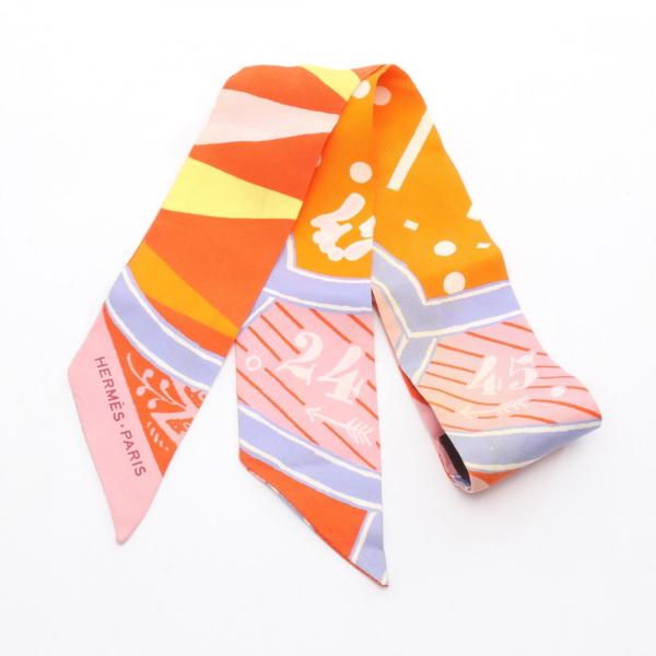 a97【未使用級】エルメス ツイリー Jeu de Cartes オレンジ HERMES（エルメス） 爆買 ツイリー JEU DE SOIE UNIFORME ブランドオフ