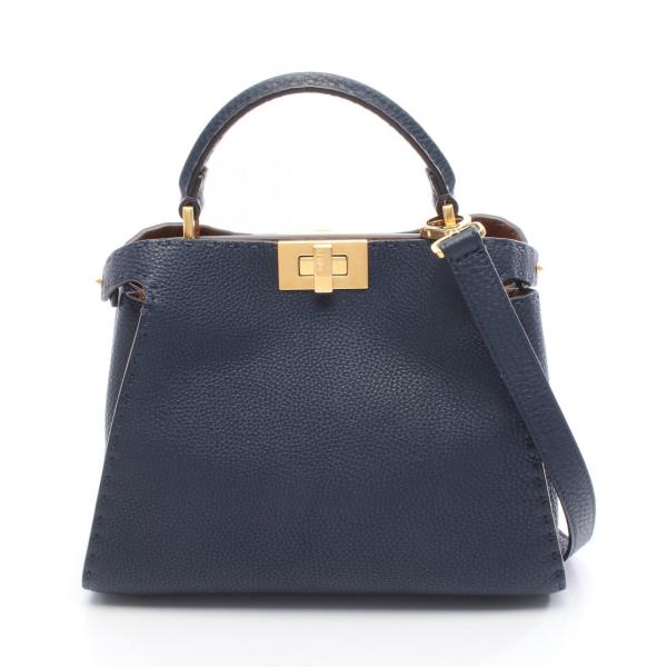 FENDI（フェンディ） ピーカブー エッセンシャリー ブランドオフ