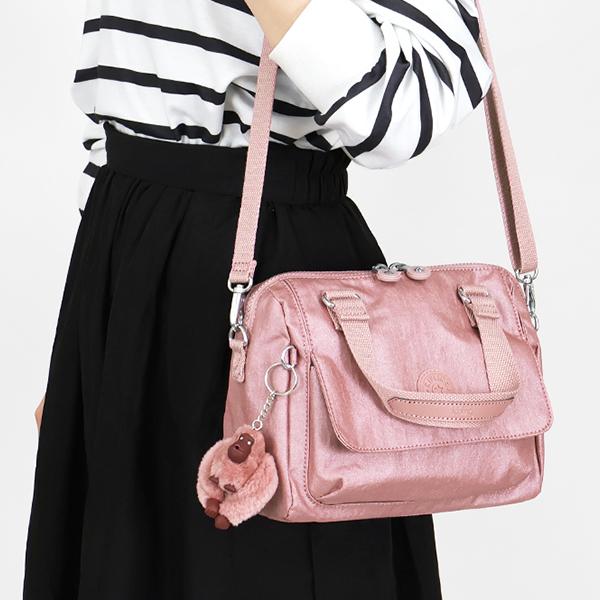 kipling（キプリング） ショルダーバッグ レディース CARALISA 角型