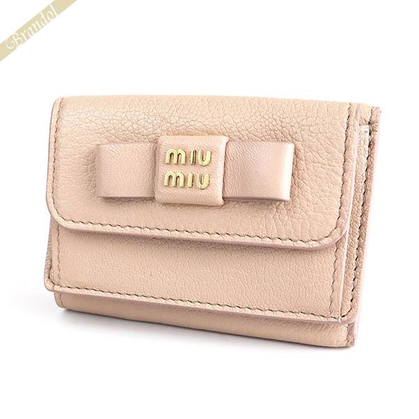 楽天市場 ✨美品・付属品完備✨ミュウミュウ 二つ折り財布 楽天市場 ✨美品・付属品完備✨ミュウミュウ 二つ折り財布