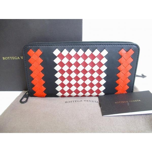 BOTTEGA VENETA（ボッテガ・ヴェネタ） イントレチャート ナッパ