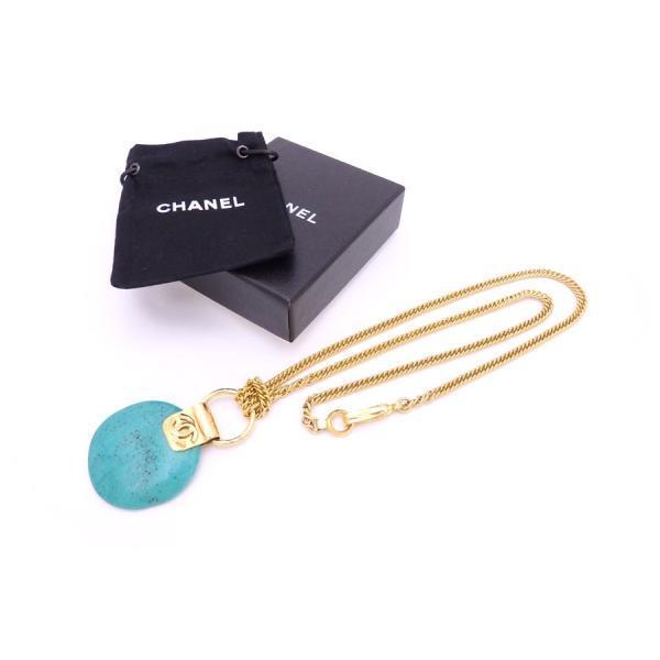 シャネル Chanel ネックレス ココマーク ストーン 気質アップ 金属素材ｘストーン ゴールドｘグリーン ペンダント おすすめ 送料無料