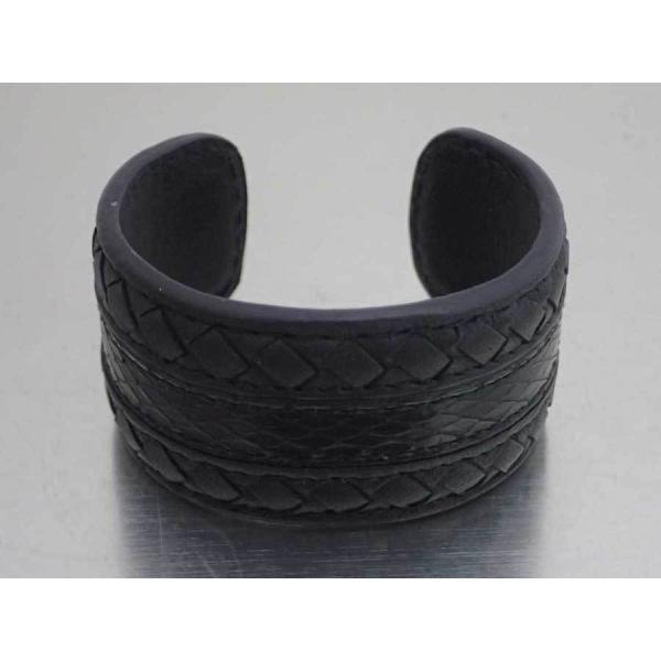 BOTTEGA VENETA（ボッテガ・ヴェネタ） バングル イントレチャート