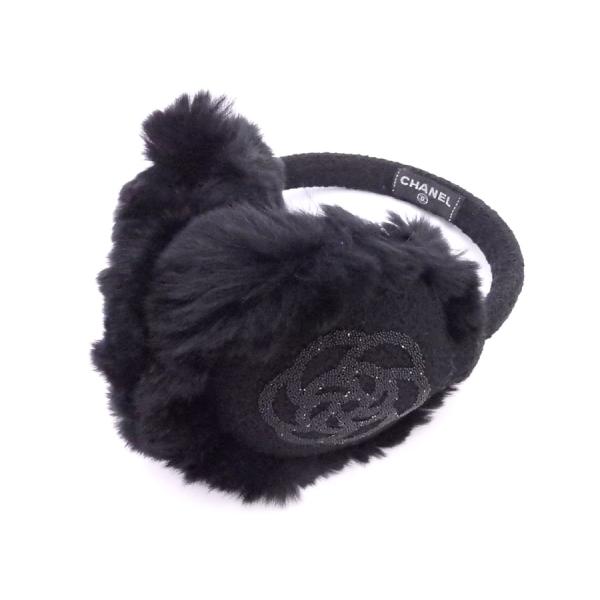 CHANEL ファー イヤーマフ ブラック/ホワイト 楽天市場】【美品】CHANEL シャネル イヤーマフ 耳当て ココ
