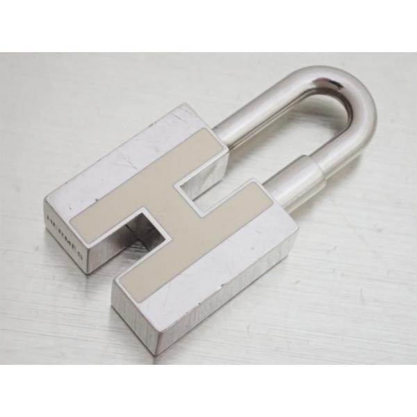 HERMES（エルメス） カデナ Hロゴ 金属素材xエナメル シルバーxオフ