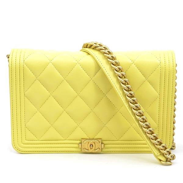 シャネル CHANEL 斜め掛けショルダーバッグ チェーンウォレット ボーイシャネル レザー/メタル ライトイエロー/ゴールド レディース 送料無料【中古】 e60914a CHANEL（シャネル） 斜め掛けショルダーバッグ チェーンウォレット