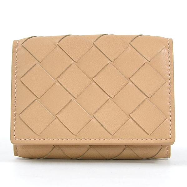 モデル着用＆注目アイテム BOTTEGAVENETA ボッテガヴェネタ タイニー三