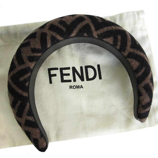 FENDI フェンディ カチューシャ ズッカ ファブリック ブラウン