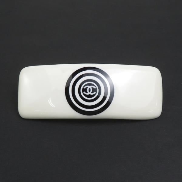 【CHANEL】　シャネル　プラスティック　バレッタ　ホワイト　ココマーク CHANEL（シャネル） バレッタ ココマーク プラスチック/メタル オフ