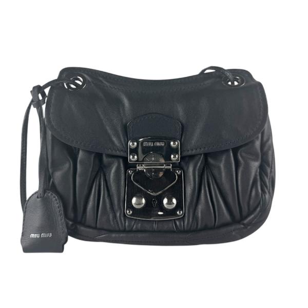 IMAMU-U-★ページ MIUMIUショルダーバッグ ブラック miu miu（ミュウミュウ） ショルダーバッグ レザー ブラック
