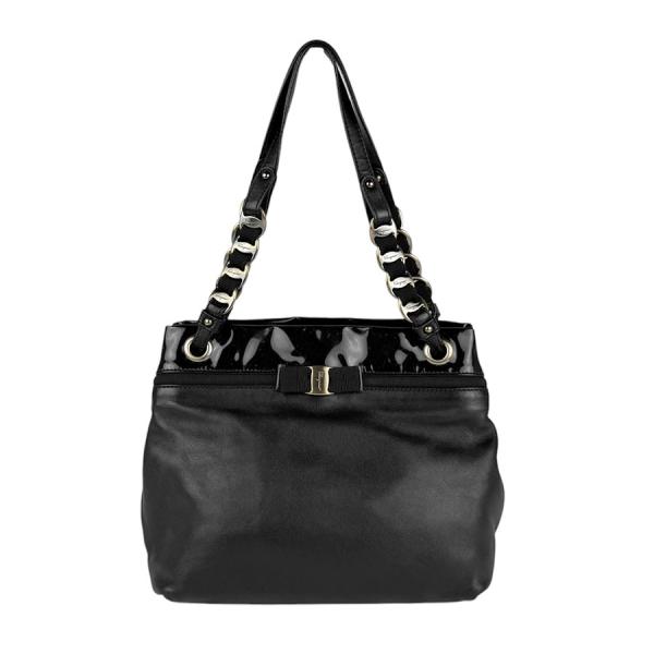 サルヴァトーレフェラガモ Salvatore Ferragamo ショルダーバッグ