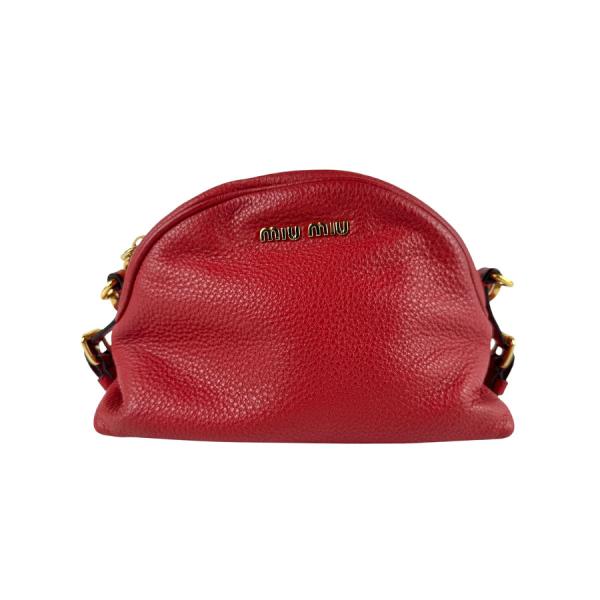 miu miu（ミュウミュウ） 斜め掛けショルダーバッグ レザー レッド