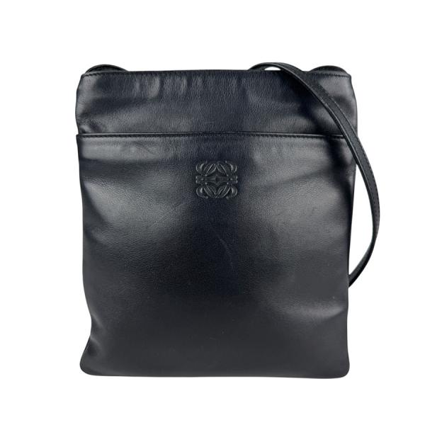 早い者勝ちです。 美品　LOEWE ブラック ショルダーバッグ LOEWE（ロエベ） ショルダーバッグ PUZZLE FOLD POUCH パズルフォルド
