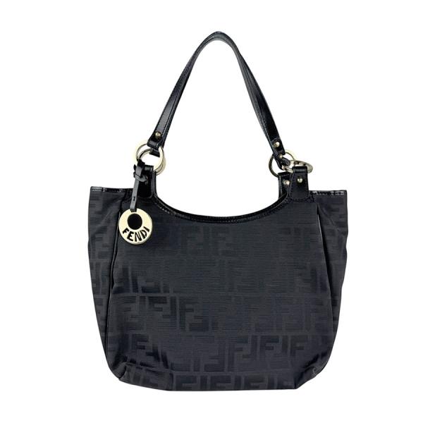 FENDI フェンディ メッセンジャーバッグ ズッカ柄 ナイロン ロゴ FENDI（フェンディ） ショルダーバッグ ズッカ ナイロンキャンバス