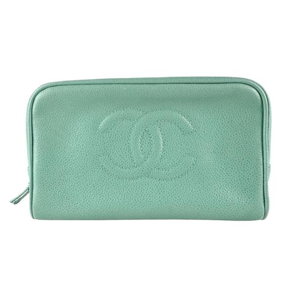 CHANEL（シャネル） ポーチ キャビアスキンレザー グリーン : ブランド