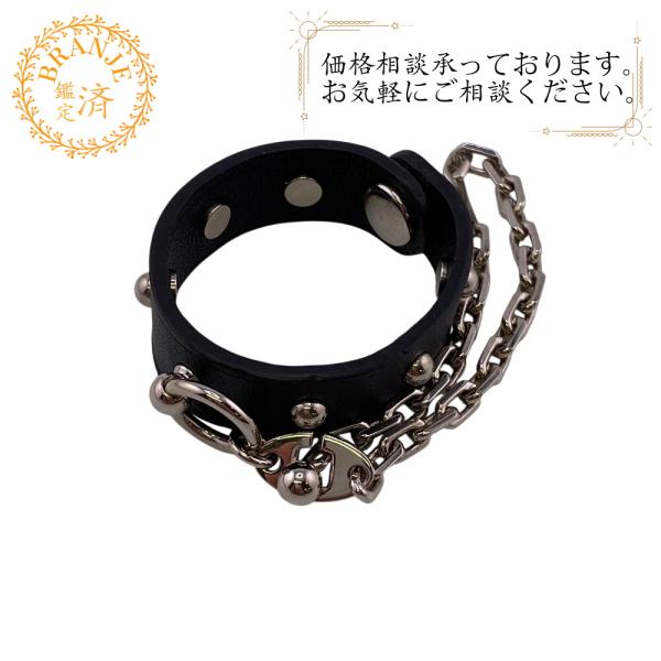 【商品番号】Z0011418【商品ランク】SAランク【ブランド】HERMES/エルメス【ライン】セリエボタン【色】ブラック / シルバー【素材】レザー【サイズ】約1.8cm x 12.5cm※多少の誤差があると思いますが予めご承知の上ご購入...