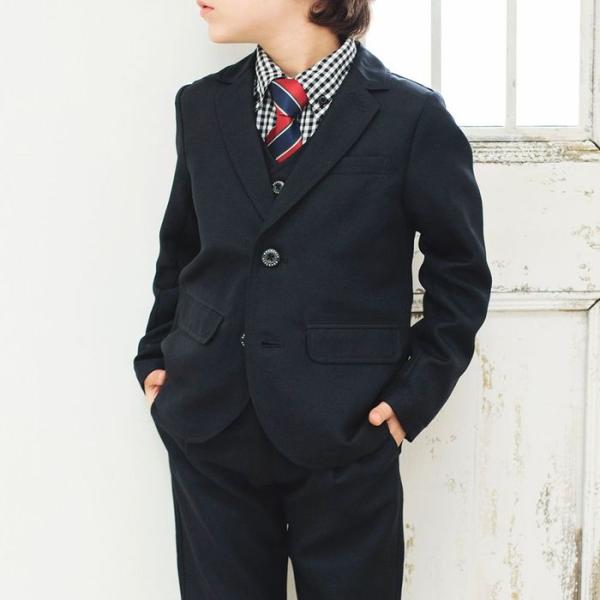 ■素材本体:ポリエステル100%　裏側:ポリエステル100%　■原産国中国製■洗濯手洗い、ドライ不可