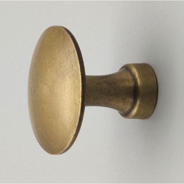 つまみ取っ手 N030サイズ：直径30x奥行26mm材質真鍮カラーアンティークゴールド(color:antique)付属品トラスねじ　M4(4ｍｍ）ｘ長さ25ｍｍ取付板の厚みをご連絡頂けると、適合長さのねじに変更致します。商品の特徴オイルス...