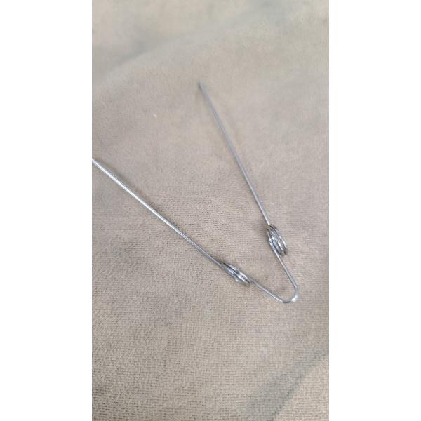 なかなか販売していない、ベッソン　ユーフォのあのパーツです。劣化前の早めの交換をお勧めします。・BE765・BE967/8　BE2051/2適応※ご注意　輸入品は仕入れレート等の関係で入荷ごとに販売価格が変動する場合がございます。　あらかじ...