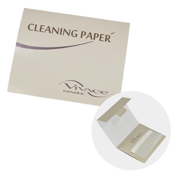 携帯に便利な、小型のクリーニングペーパー木管楽器のタンポやトーンホールの水分や汚れを拭き取ってベタつきを解消。吸水性、速乾性にとても優れ、更に耐久性も有り、3拍子そろったクリーニングペーパーです。【使用方法】クリーニングペーパーを1枚取り出...