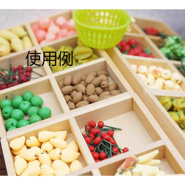 1/12スケールにぴったりの、色鮮やかでリアルなミニチュアフルーツ10点セットまたは、バナナ一房、葡萄一房からお選び頂けます。本物そっくりの可愛さと精巧さが◎ドールハウスやBJD、ブライスの撮影小物としても大活躍し、ディスプレイに華やぎを添...