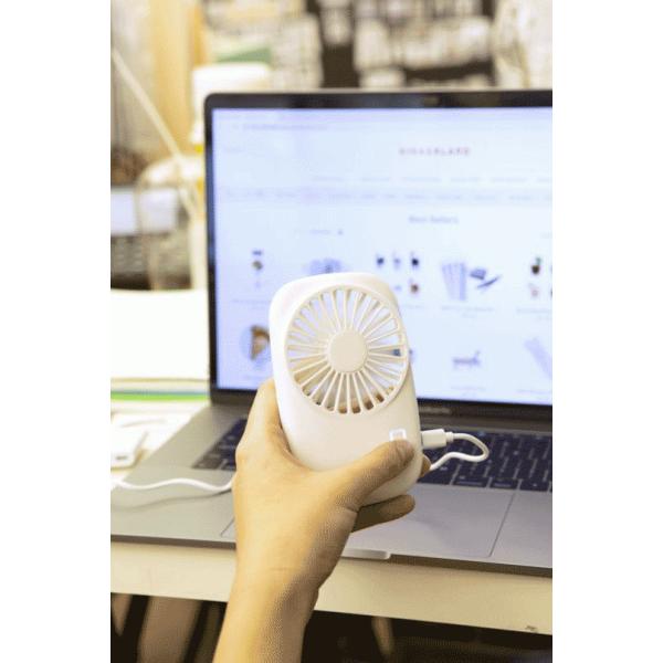 Pocket Tornado White |Pbggl[h zCg|[^ut@2iK͒̕t[dŖ100gp\}CNUSBP[u