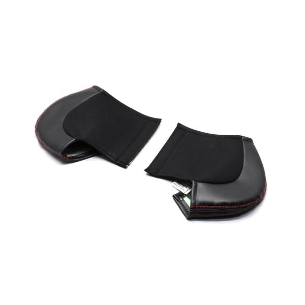 GIASシリーズ、STRADIAシリーズ専用のパッドセットです。よりハードなドライビングをする方のシート本体の劣化を防ぎます。使用可能モデル：GIAS3・STRADIA3※GIAS2・STRADIA2にも取り付けできますが、形状が沿わず一部...