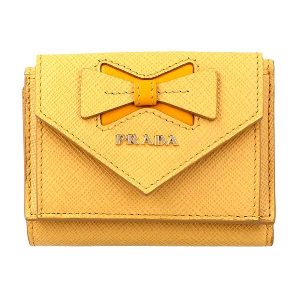 極美品！PRADA プラダ　イエロー 三つ折り財布　コンパクト財布 極美品！PRADA プラダ イエロー 三つ折り財布 コンパクト財布
