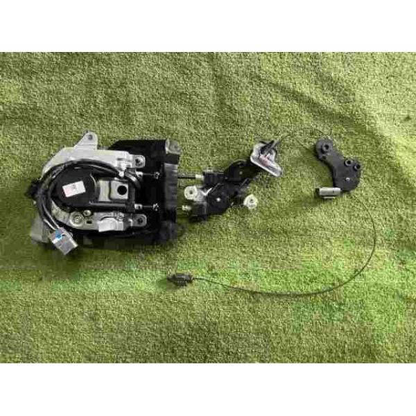 MA15S スズキ ソリオ スライドドアモーター 左 助手席側 : Buddy Parts Store - 通販 - Yahoo!ショッピング | ソリオ 5AA-MA37S 右パワースライドドアモーター ZVR 84101-83S01 | その他車内電装品