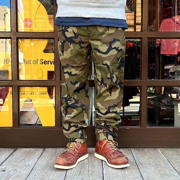 BUDDY オリジナル SPRINGFORD ナイロンパンツ カモフラージュ アメカジ パッカブル仕様 テーパードシルエット 撥水加工 ウッドランド カモ 迷彩