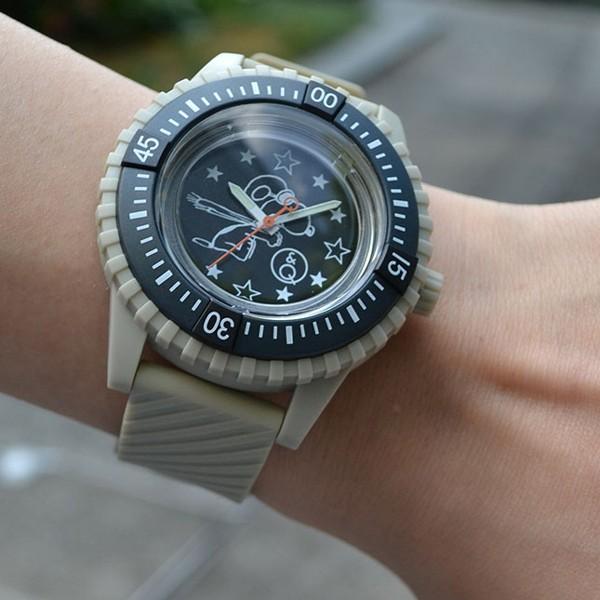 限定500 シチズン Q Q スマイルソーラー スヌーピー Snoopy Citizen Red Baron Peanuts 大人スヌーピー レッドバロン ソーラー時計 ベージュ 代引き不可 Buyee Buyee 日本の通販商品 オークションの代理入札 代理購入