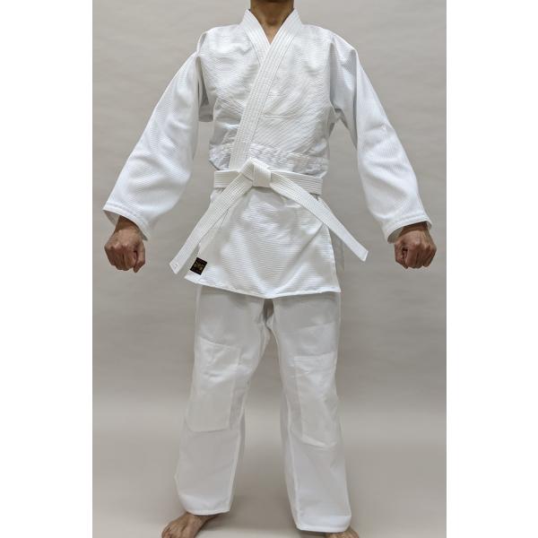 [Release date: January 20, 2025]上衣・ズボン・白帯の3点セット 綿/ポリ混紡製上衣：脇継縫製一重/腰織刺 ズボン：膝当て布有　【身長目安】 00号：125cm / 0号：135cm / 1号：145cm / ...