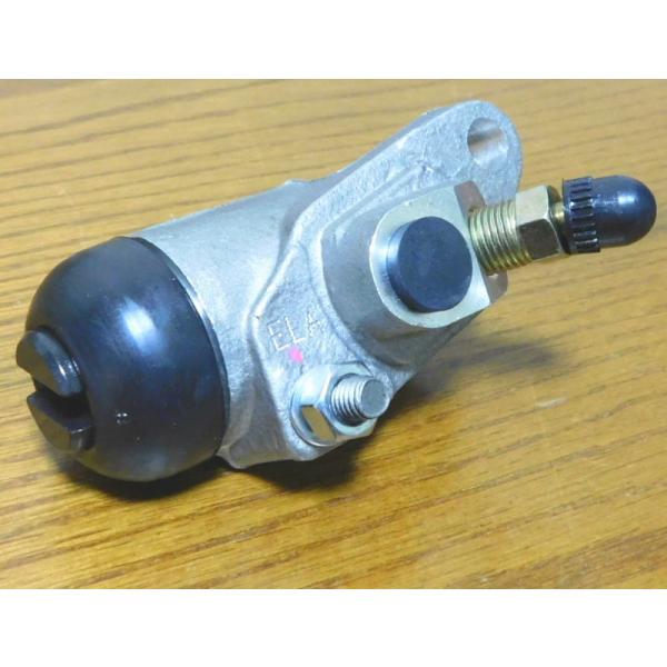 サニトラB110B210サニー用 フロント前左FLH/ブレーキ/ホイール