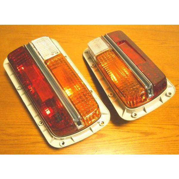 送料無料☆S30Z用新品-ワンテールランプ/フェアレディZ/240Zテール