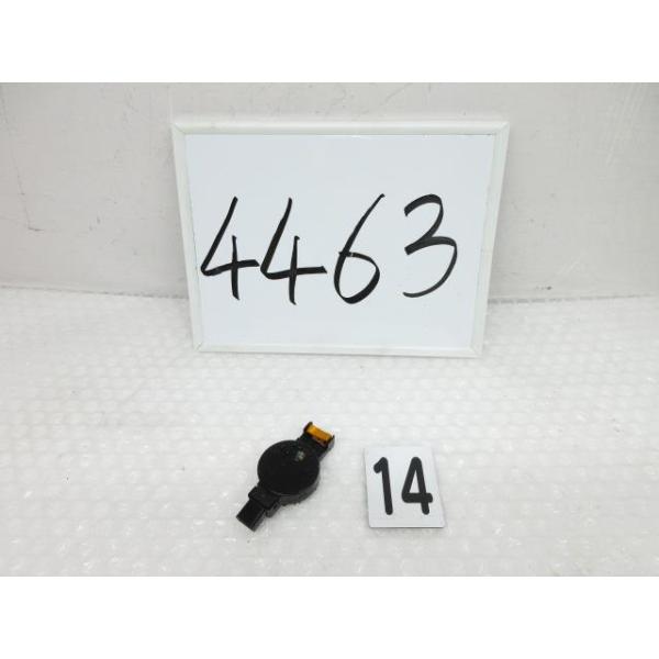 26年 BMW 320d LDA-3D20 F30 (14)レインセンサー   928797601 181650 4463