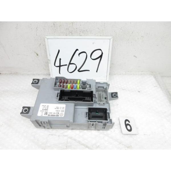 2012年 フィアット 500 ABA-31212 (6) ヒューズボックス 室内左側