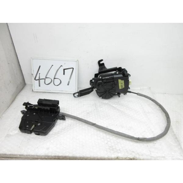 2013年 BMW 3D20 F30 320Dツーリング バックドアロック 51247269551605 5124726954302 196984 4667