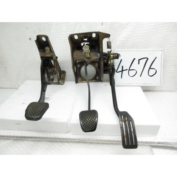 ホンダ　ビート　純正アクセル・ブレーキ・クラッチセット　美品 4年 ビート E-PP1純正 アクセル ブレーキ クラッチ ペダル 3点セット