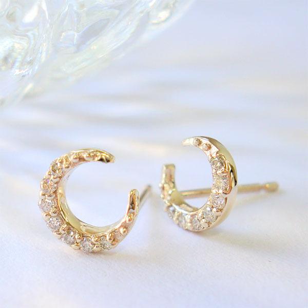 ピアス k18 ダイヤモンド 0.08ct ムーン 三日月 月 スタッドピアス 