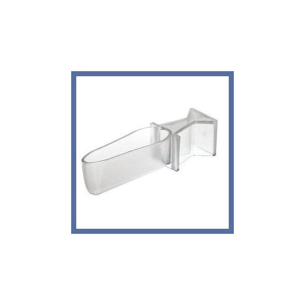 　ケージの外から交換でき、少しずつ与えるのに便利な小さな半透明の容器です。※ タテ目のワイヤーの間隔 8〜11mmのケージでご使用可能です。