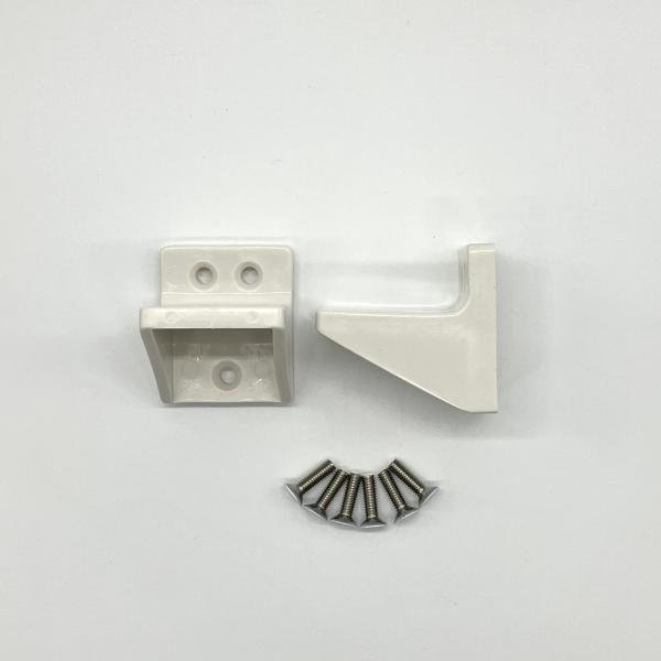 【メーカー名】文化シヤッター(株)製 【本体サイズ】縦：42mm　横：35mm　奥行：4mm 　　【材質】樹脂製割れたストッパーはドライバーで簡単に交換が出来ます。ストッパーが割れてしまいシャッターがボックス内へ巻き込まれてしまう場合や、賃...