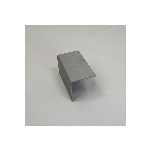 スチール板等辺曲げ40×40×1.6　 L=80mm