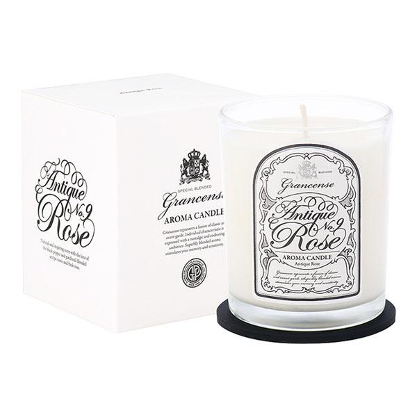 【人気の高いアンティークローズの香り】大豆から生まれた天然成分100％のソイワックスキャンドルです。ススが出にくく、低温でゆっくり燃えるので香りの個性を際立たせます。付属のコースターを敷いてお使いください。またキャンドルを使用しない場合はコ...